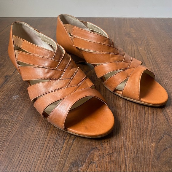 Rangoni Almafi Women’s Cognac Tan Leather Strappy Wedge Sandals SZ 9 - Picture 1 of 14